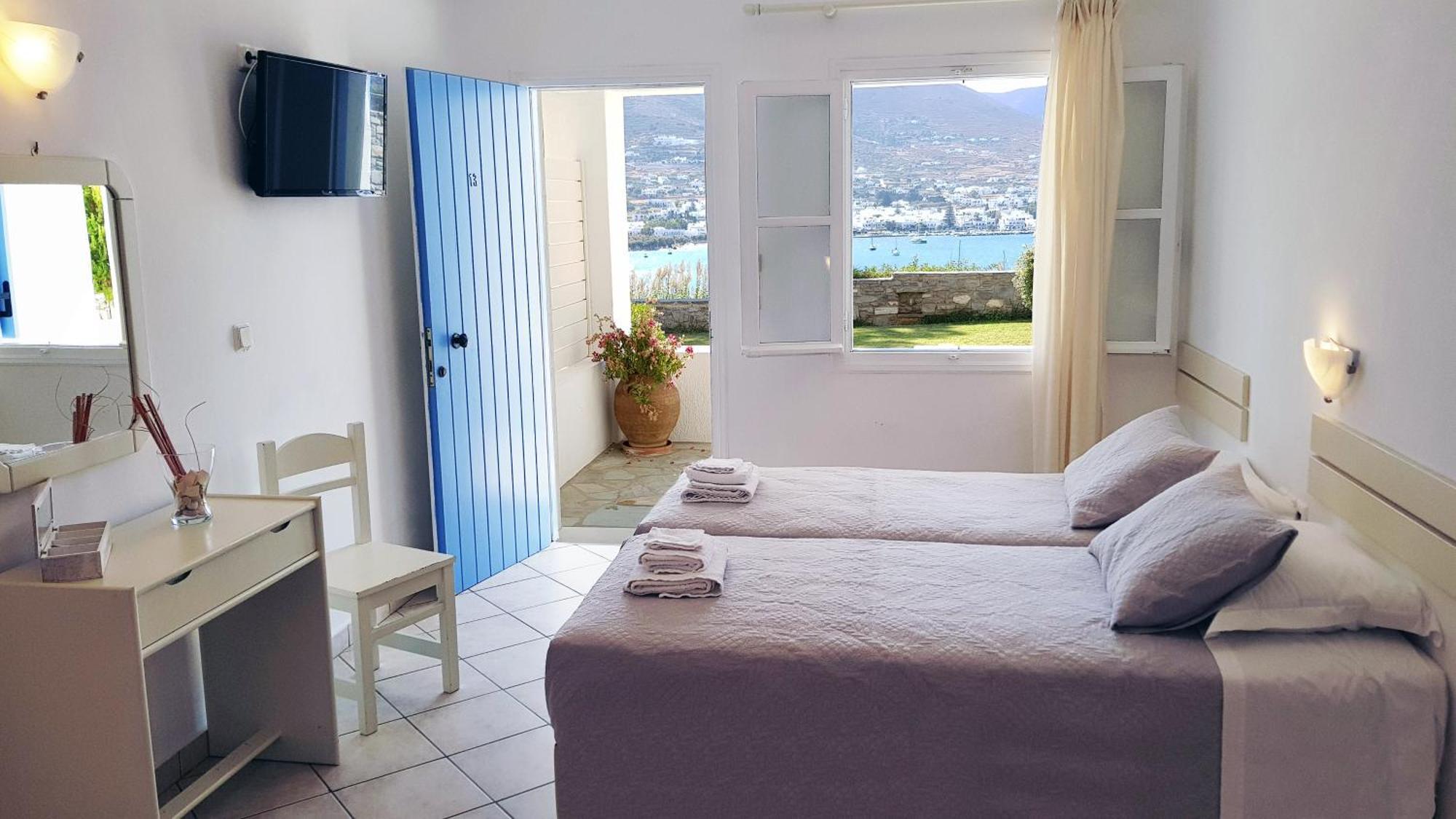 Paros Paradise Apartments Room photo