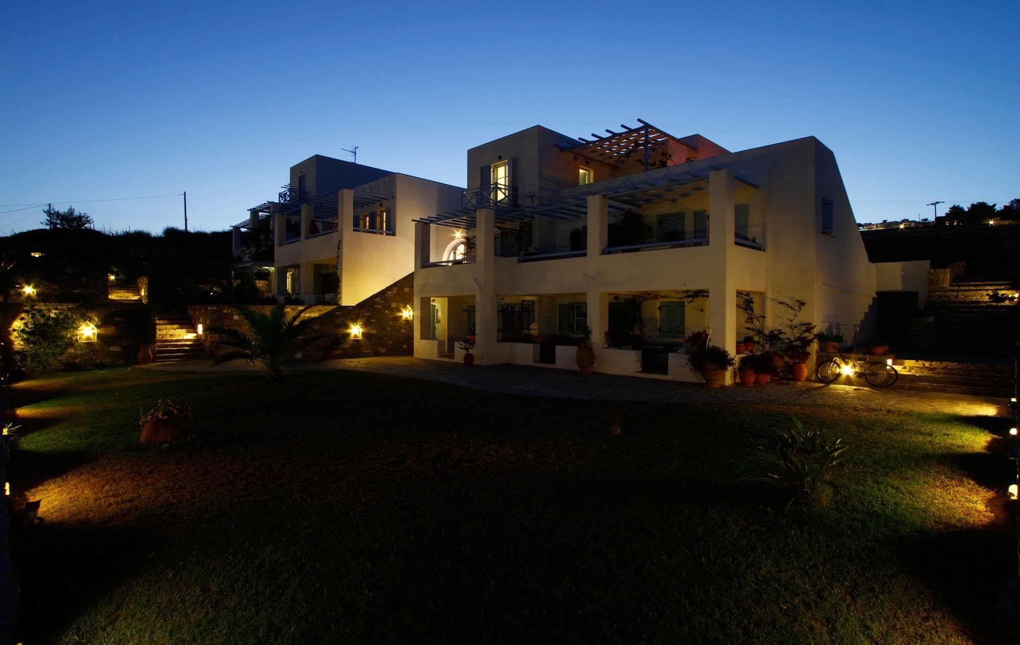 Paros Paradise Apartments Exterior photo